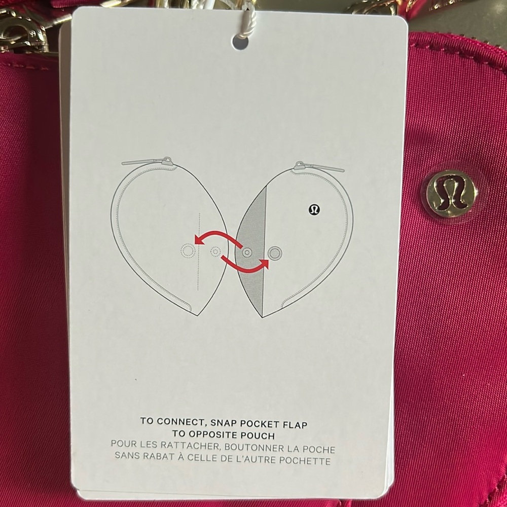 🆕 LULULEMON Dual Pouch Wristlet Heart Pink Passionate / Gold NWT - Picture 14 of 17